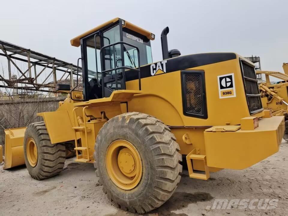 CAT 938 G Rataslaadurid