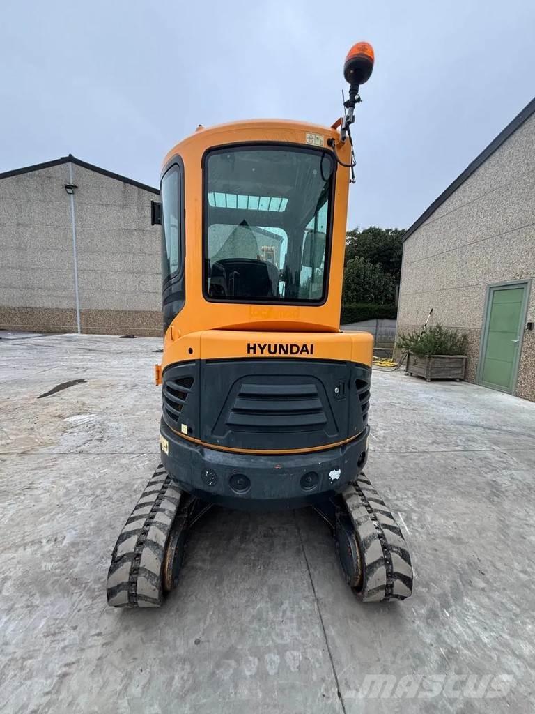 Hyundai R25Z Miniekskavaatorid < 7 t
