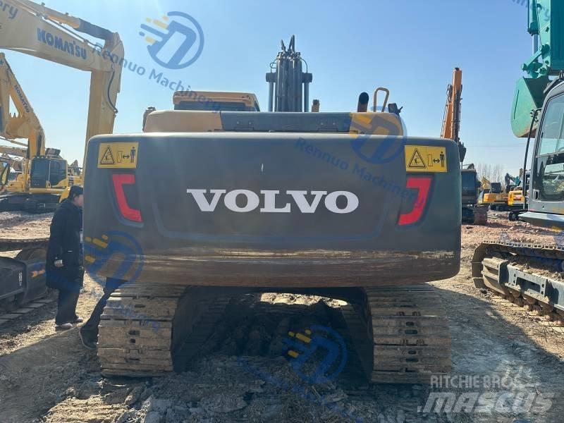Volvo EC 220 D Roomikekskavaatorid
