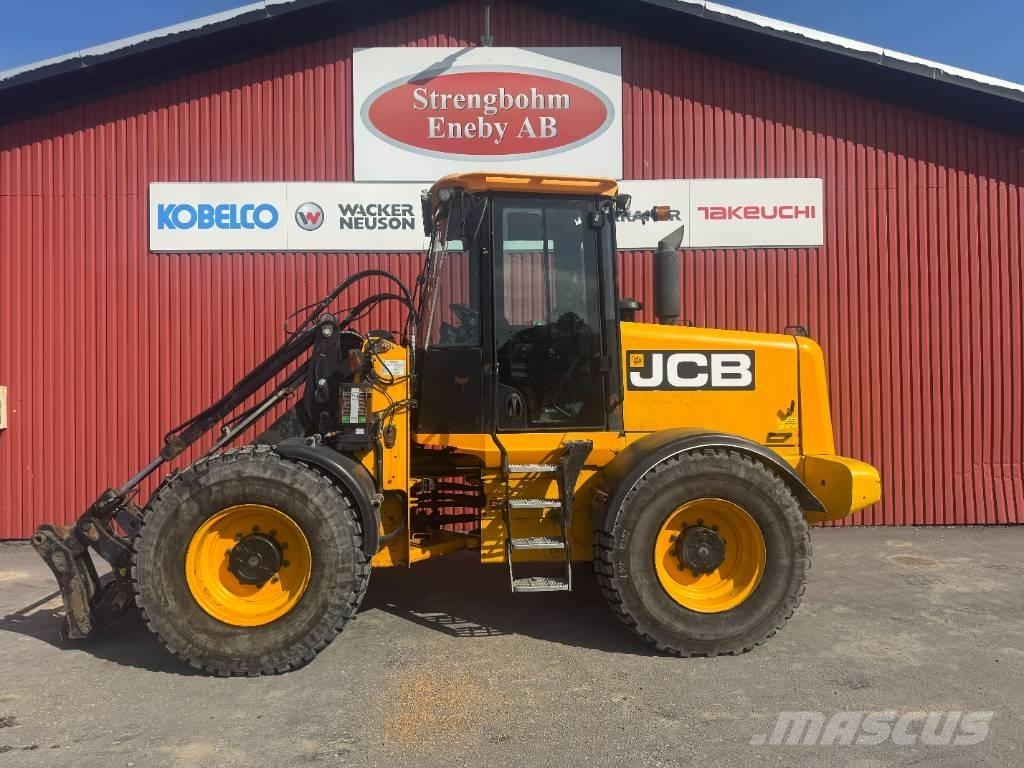 JCB 412 S Rataslaadurid