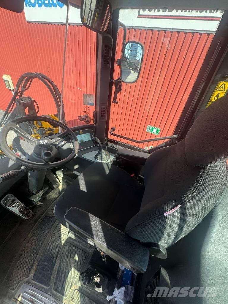 JCB 412 S Rataslaadurid