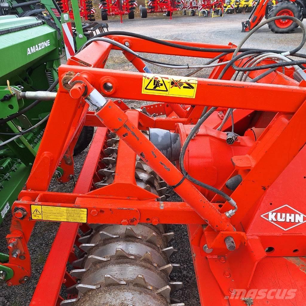 Kuhn HR 3004 Külvik-äkked