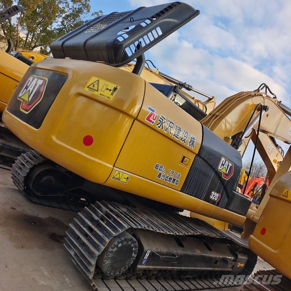 CAT 320 D Roomikekskavaatorid