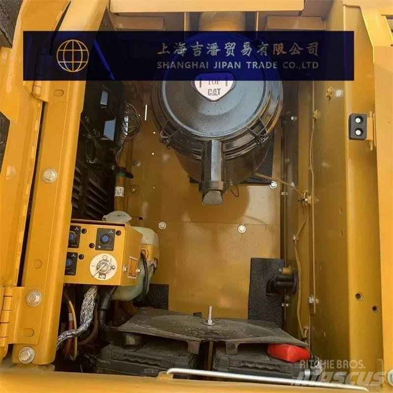 CAT 320 GC Roomikekskavaatorid