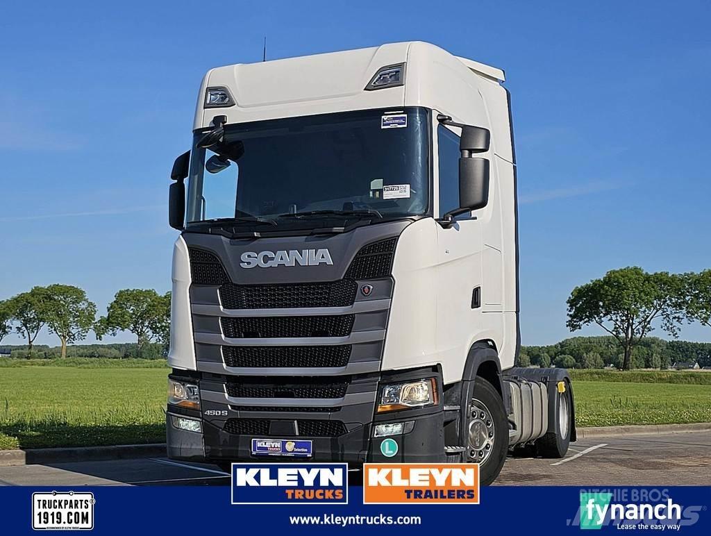Scania S450 Sadulveokid
