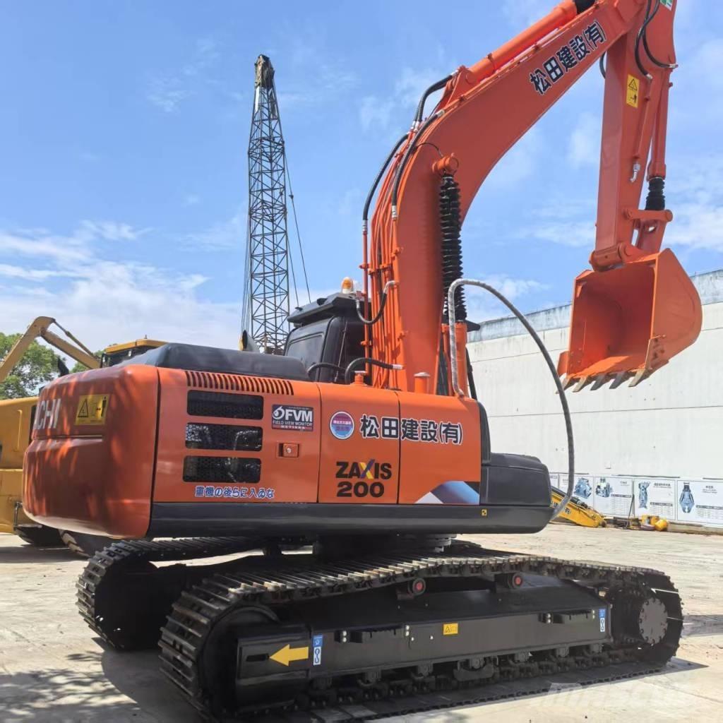 Hitachi ZX 200-3 G Roomikekskavaatorid