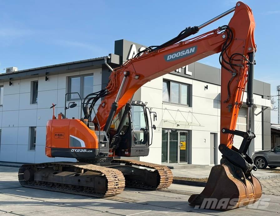 Doosan DX 235 LCR Roomikekskavaatorid