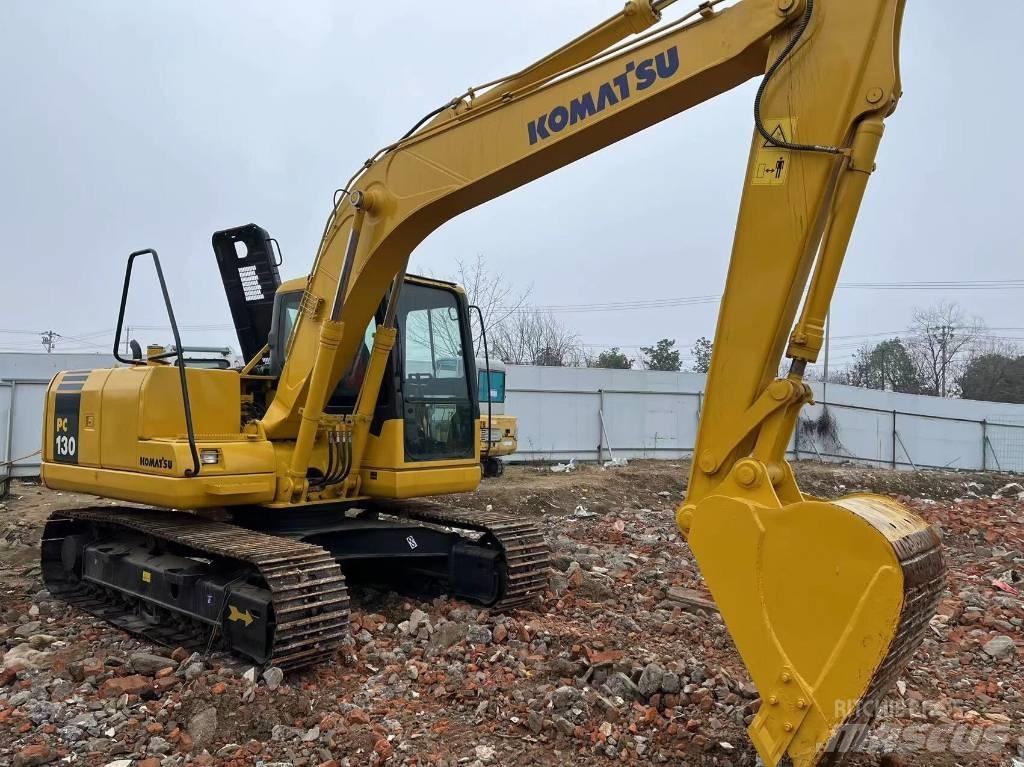 Komatsu PC 130-7 Roomikekskavaatorid