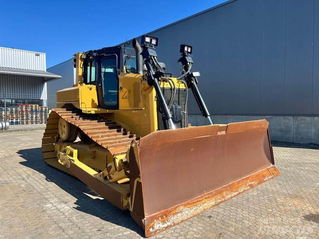 CAT D6T LGP Buldooserid