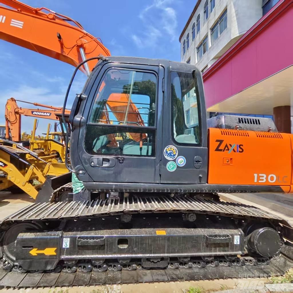 Hitachi ZX 130 Roomikekskavaatorid