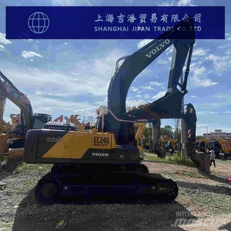 Volvo EC 240 Roomikekskavaatorid