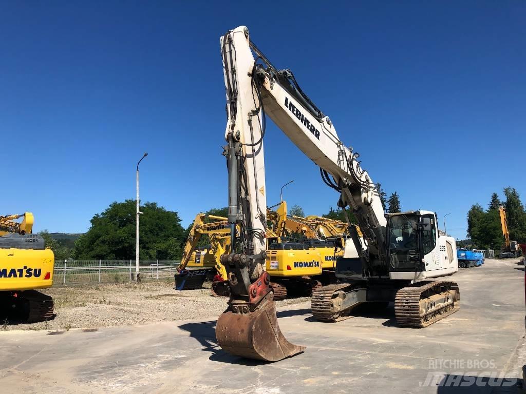 Liebherr R936 NLC Roomikekskavaatorid