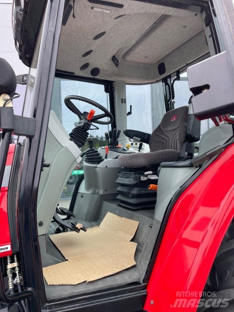 Massey Ferguson 5445 Traktorid