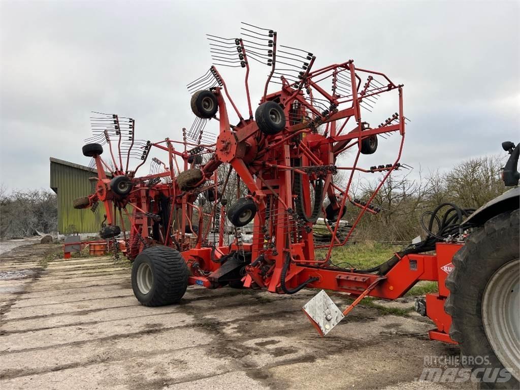 Kuhn GA 15021 Iseliikuvad niidukid-vaalutid