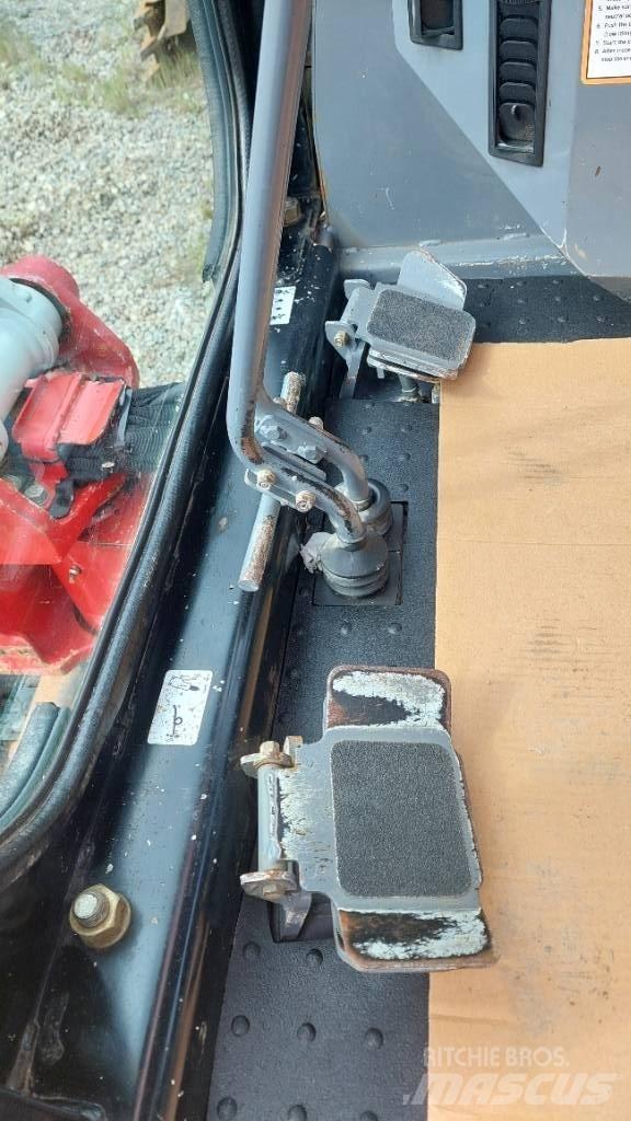 Takeuchi TB 23 R Miniekskavaatorid < 7 t