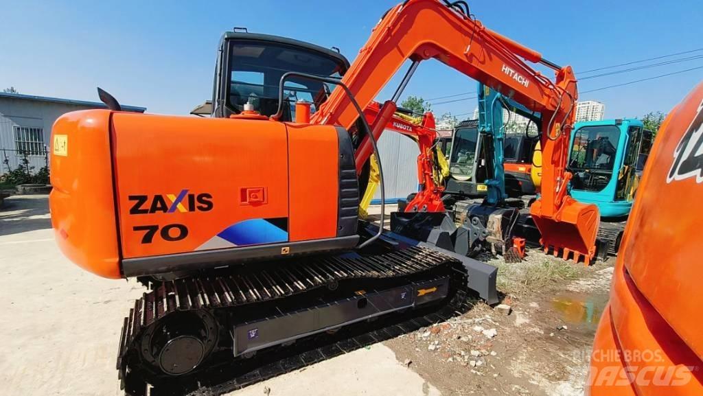 Hitachi ZX 70 Miniekskavaatorid < 7 t