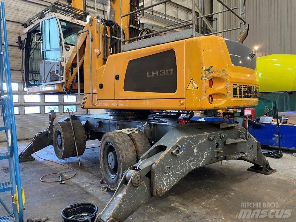 Liebherr LH 30 M Materjalikäitlusmasinad
