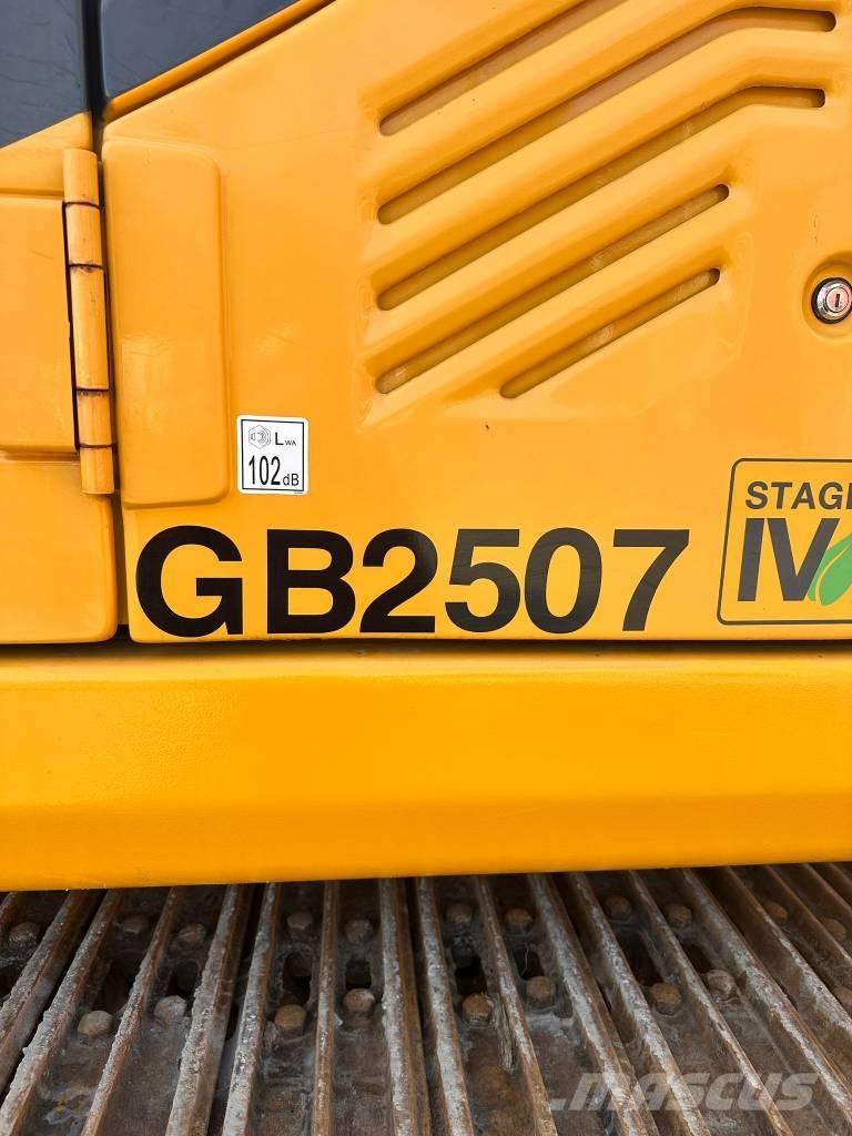 LiuGong 922E Roomikekskavaatorid