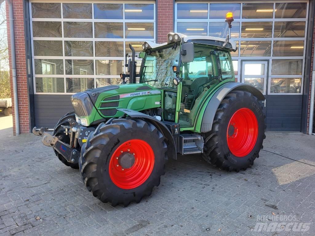 Fendt 211 Vario TMS Traktorid