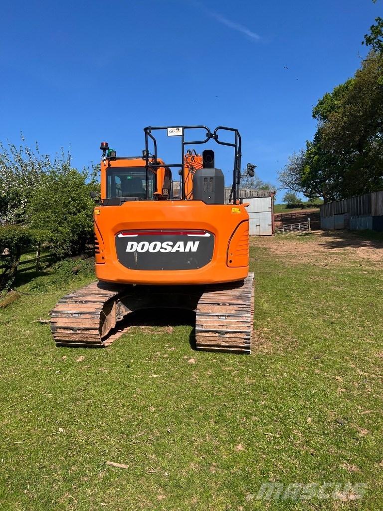 Doosan DX 140 LCR-7 Roomikekskavaatorid