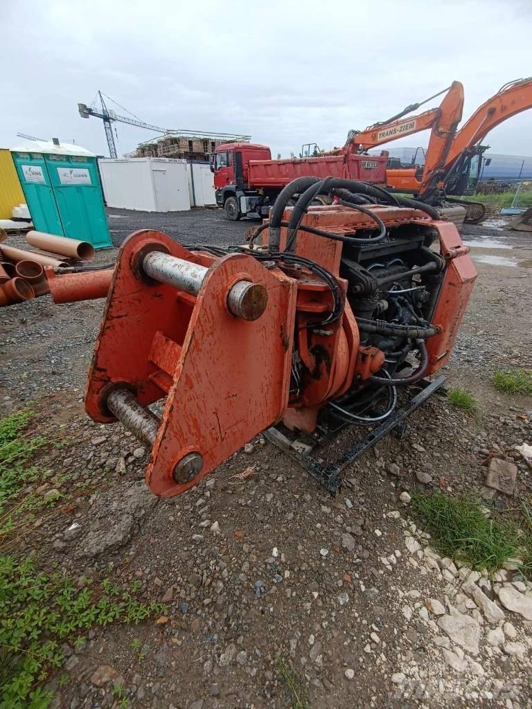 Doosan DX 340 LC-5 Roomikekskavaatorid