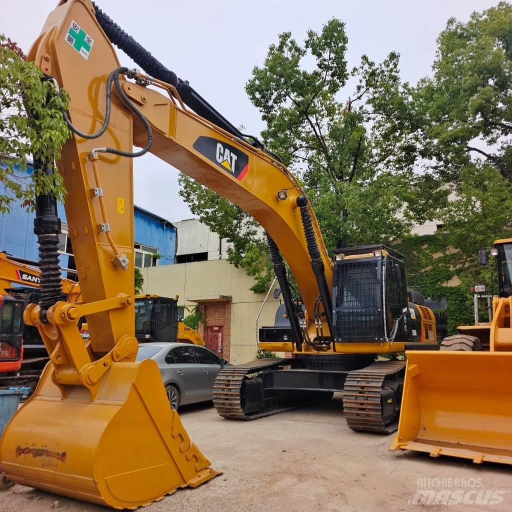 CAT 336D2 Roomikekskavaatorid