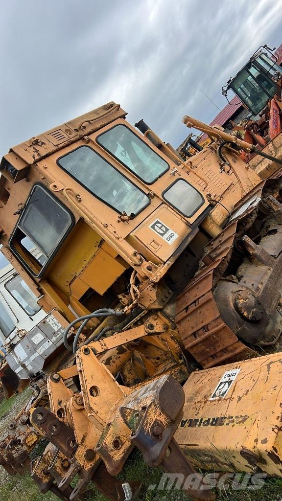 CAT D 6 D Lindid, ketid ja alusvankrid