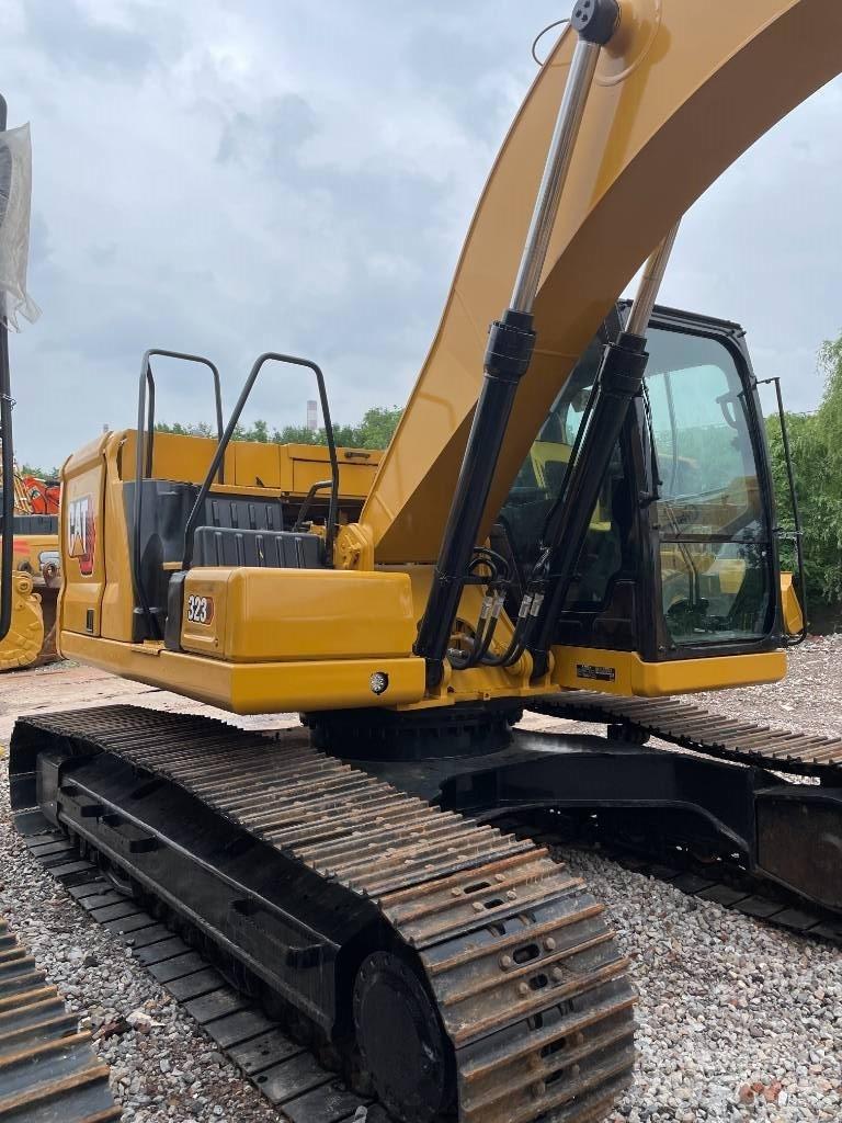 CAT CAT323GX Väikeekskavaatorid 7t-12t