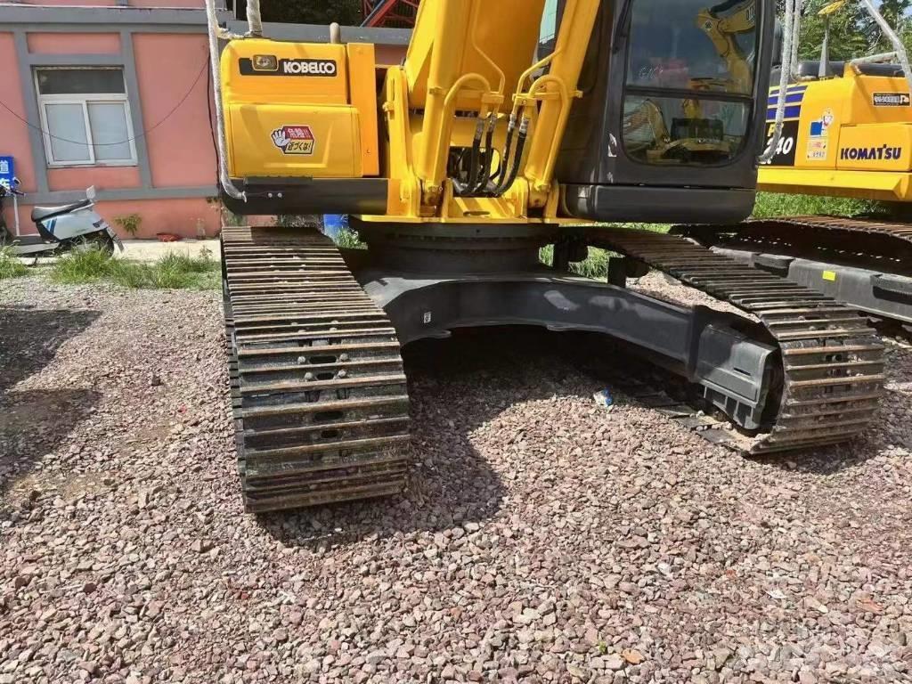 Kobelco SK 300 Roomikekskavaatorid