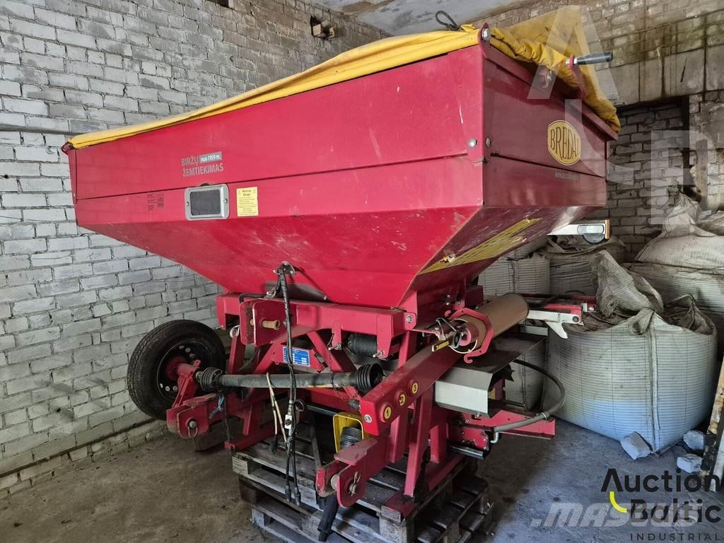 Bredal F 2 Mineraalväetise laoturid