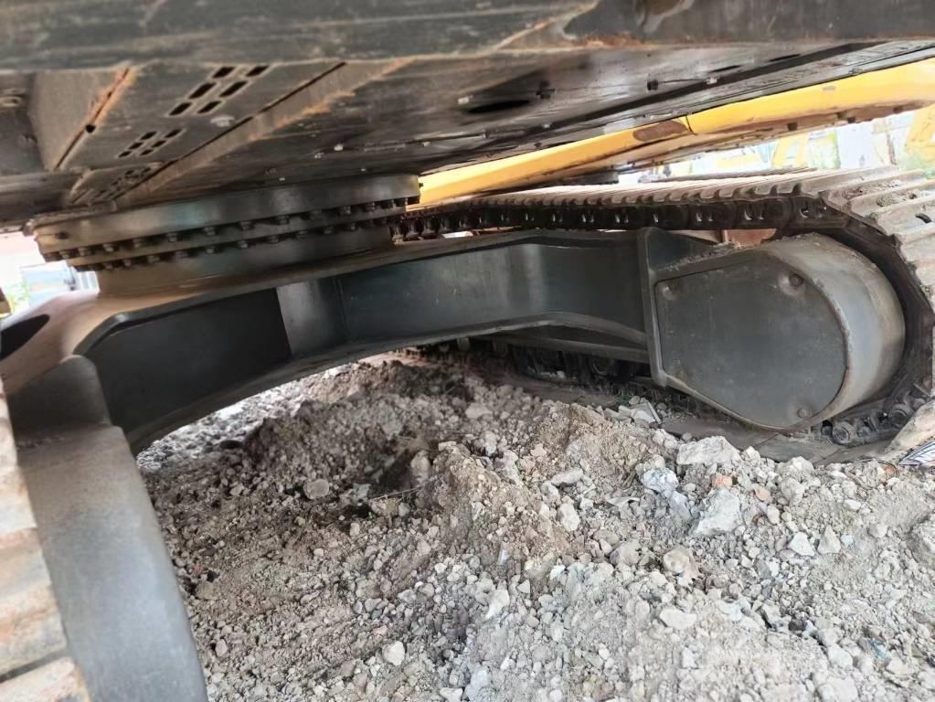 Volvo EC 480 Roomikekskavaatorid