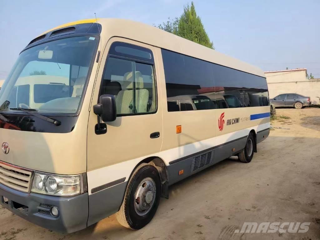 Toyota Coaster Bus Väikebussid