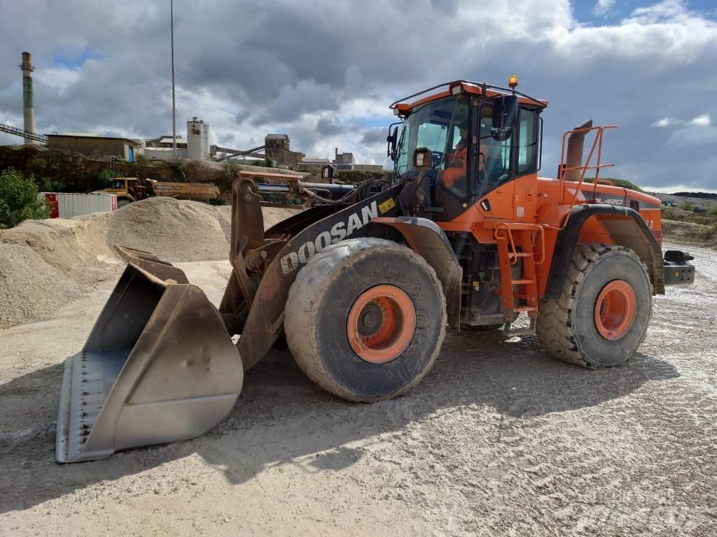 Doosan DL 420-5 Rataslaadurid
