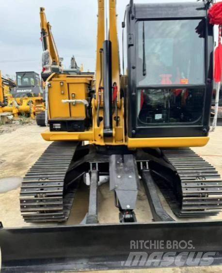 CAT 307E2 Roomikekskavaatorid