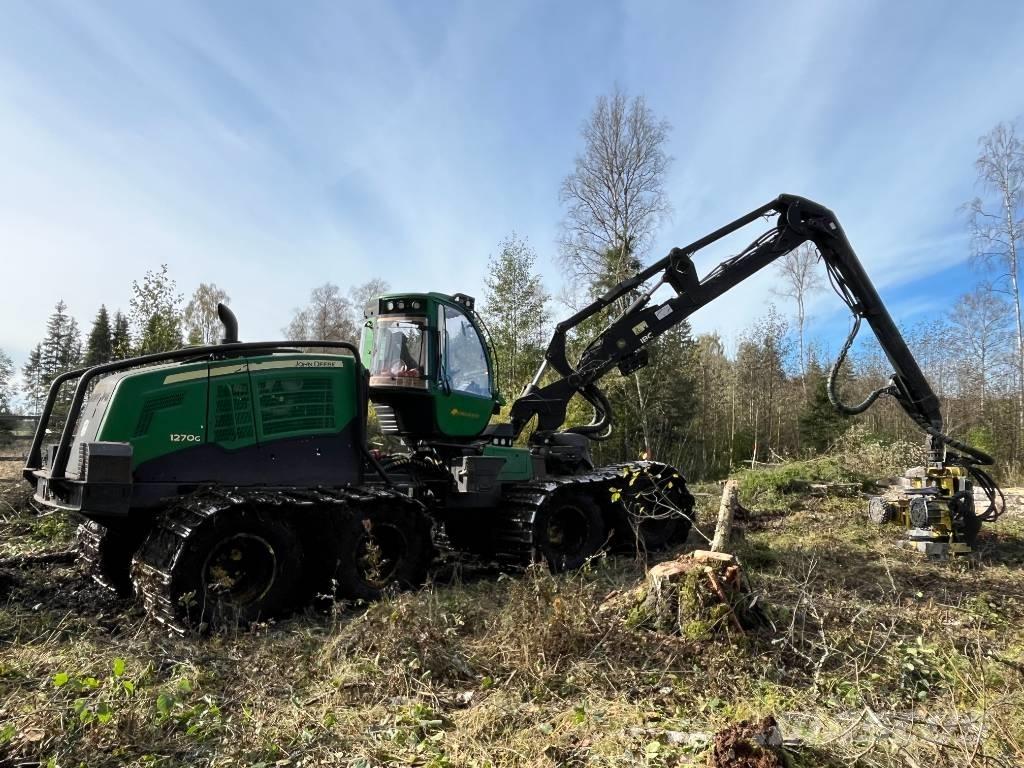 John Deere 1270G 8W Harvesterid