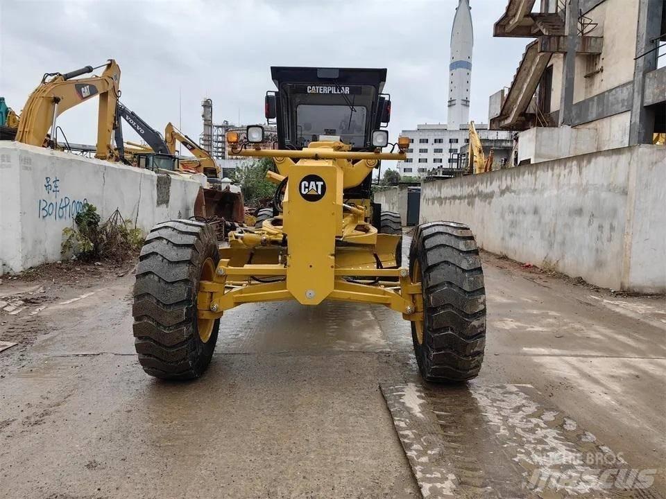 CAT 140K Greiderid
