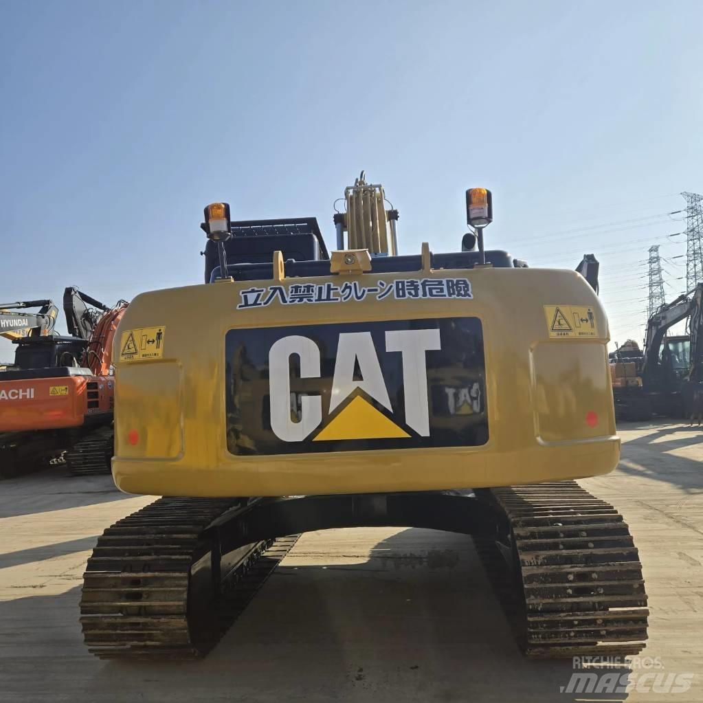 CAT 323 D L Väikeekskavaatorid 7t-12t