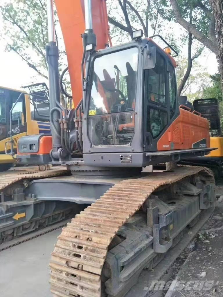 Doosan DX 530 LC-5 Roomikekskavaatorid
