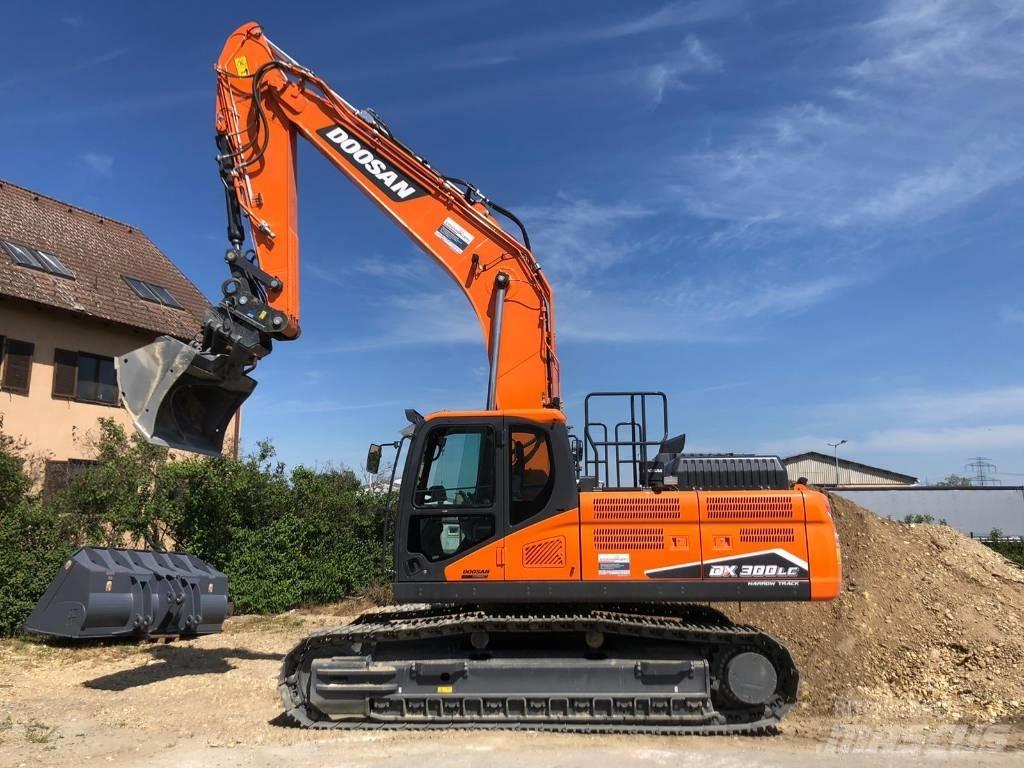Doosan DX 300 LC-7 Roomikekskavaatorid