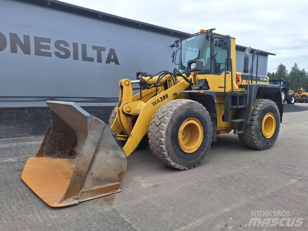 Komatsu WA 380-3A Rataslaadurid