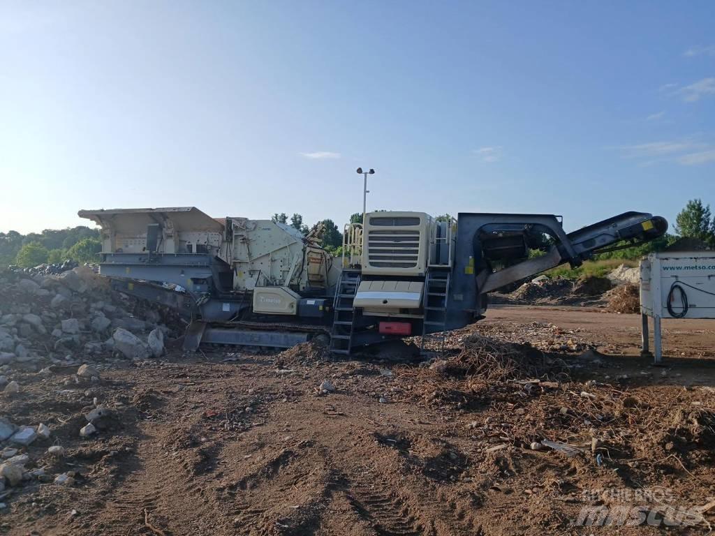 Metso 1213 Iseliikuvad purustid