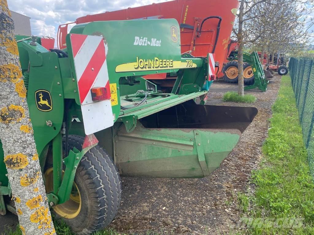 John Deere 730 Esi ja taganiidukid