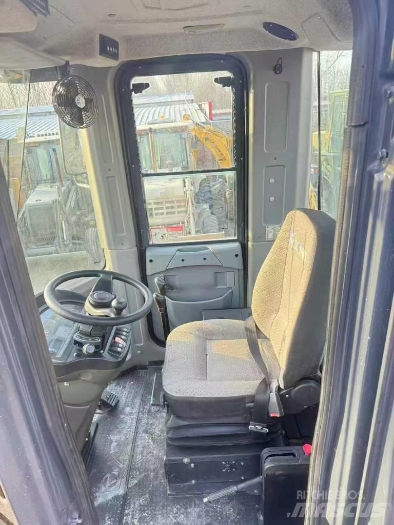 XCMG LW 500 F N Rataslaadurid