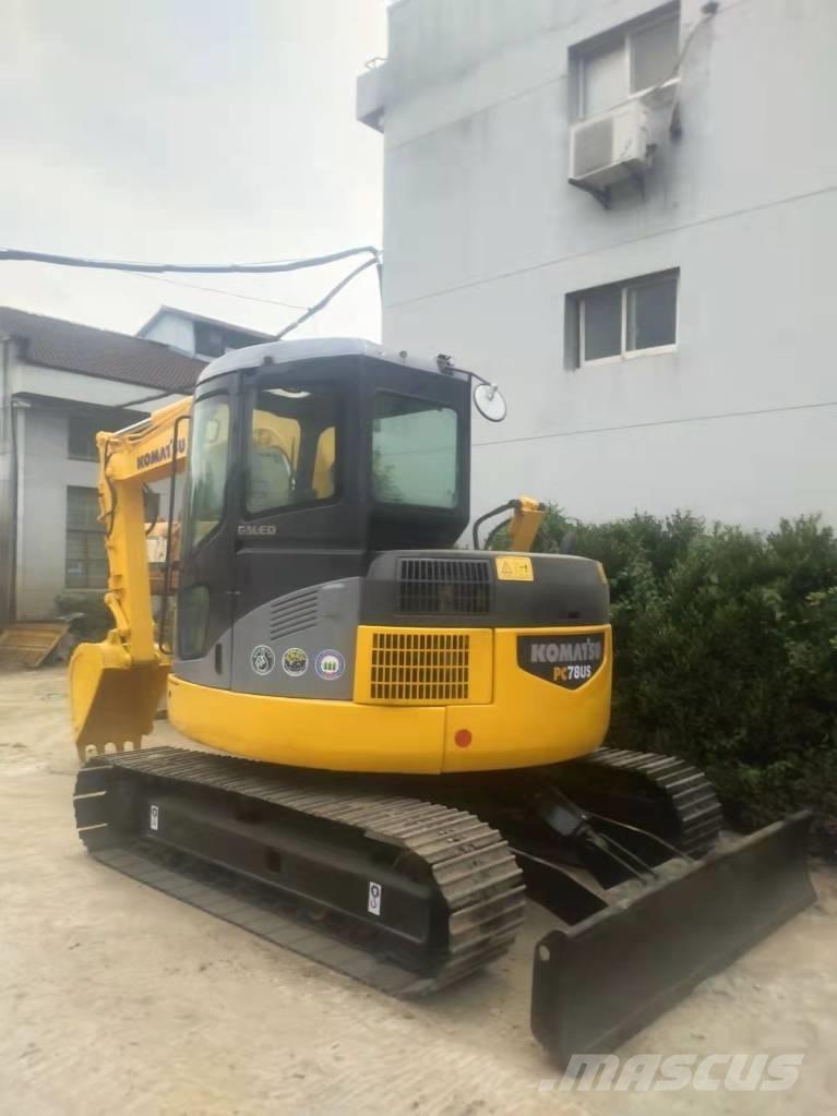 Komatsu 78 Roomikekskavaatorid