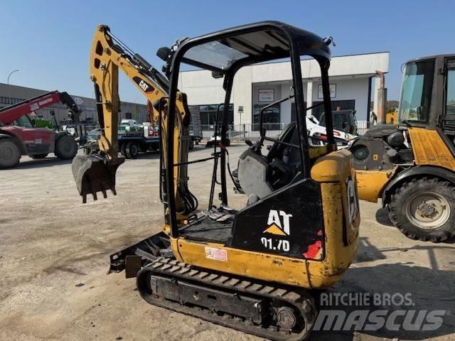 CAT 301.7 D Miniekskavaatorid < 7 t