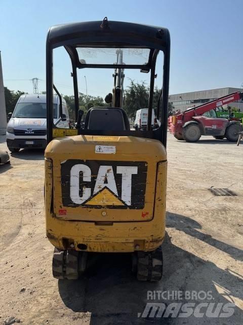 CAT 301.7 D Miniekskavaatorid < 7 t