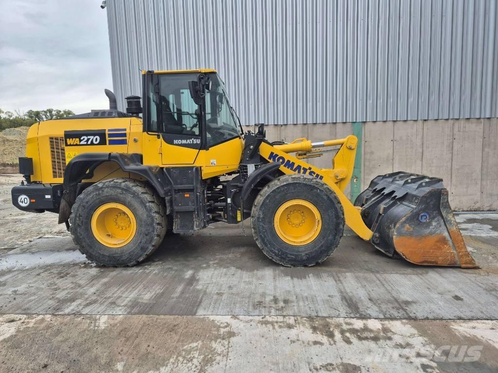 Komatsu WA 270-8 Rataslaadurid