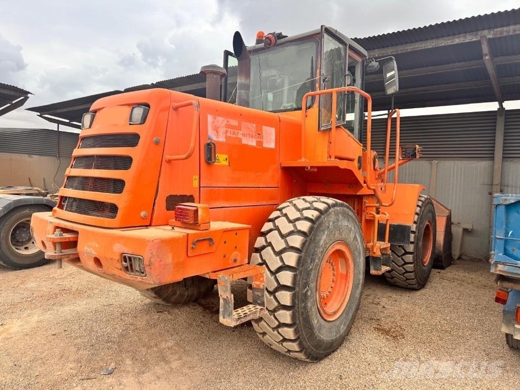 Hitachi W 170 Rataslaadurid
