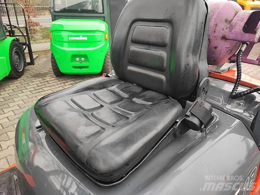 Toyota 42-7FGF18 Gaasitõstukid