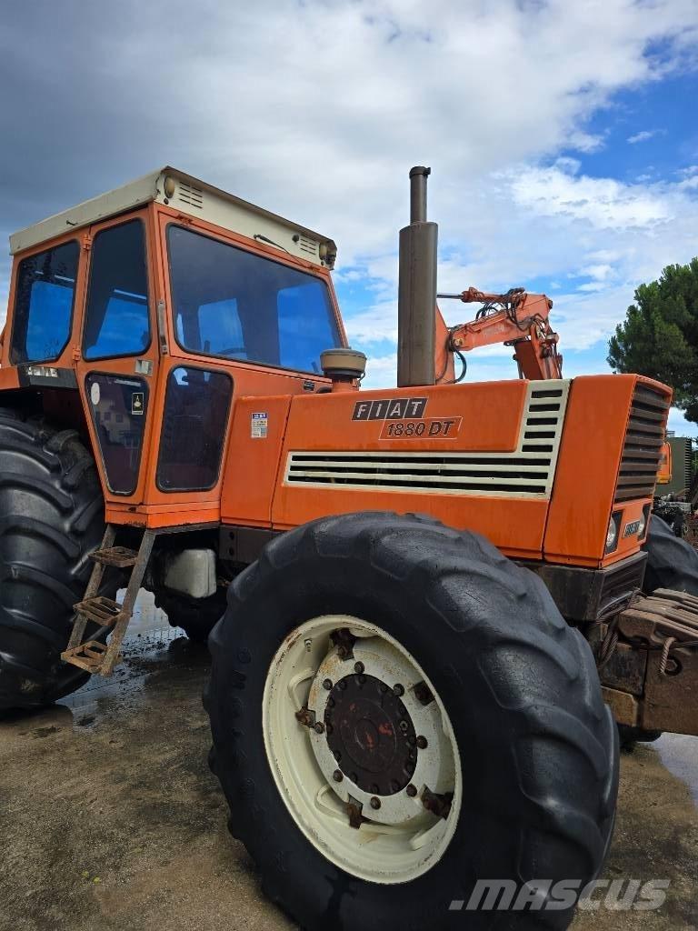 Fiatagri 1880 DT Traktorid